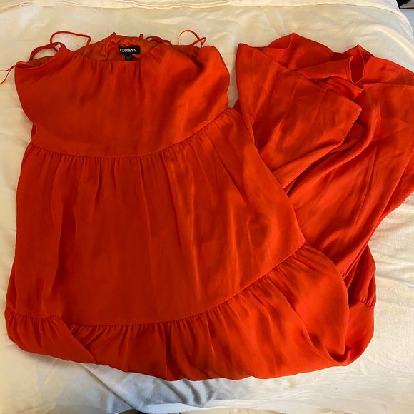 EXPRESS RED TIERED MAXI DRESS SIZE XS - Picture 2 of 5